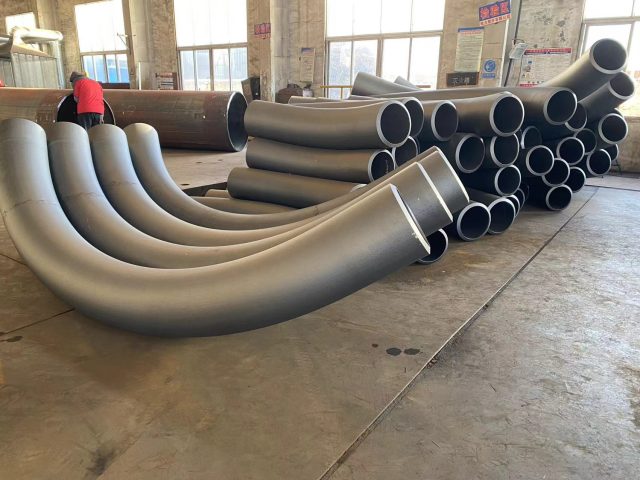 Łuki rurowe 5D ze stali węglowej do spawania doczołowego